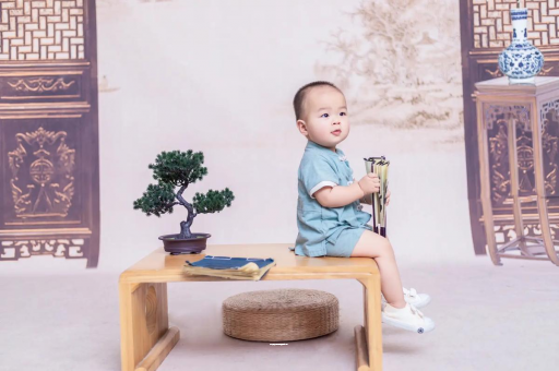 凤城孕妇肚子上的黑线